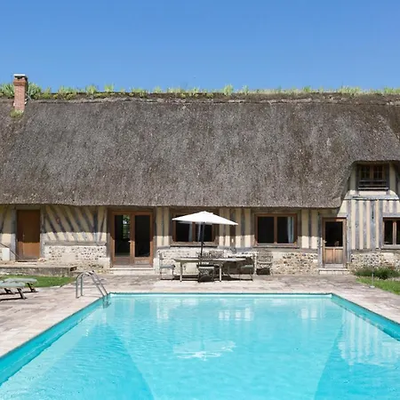 Saint-maclou Chateau Sleeps 28 Pool